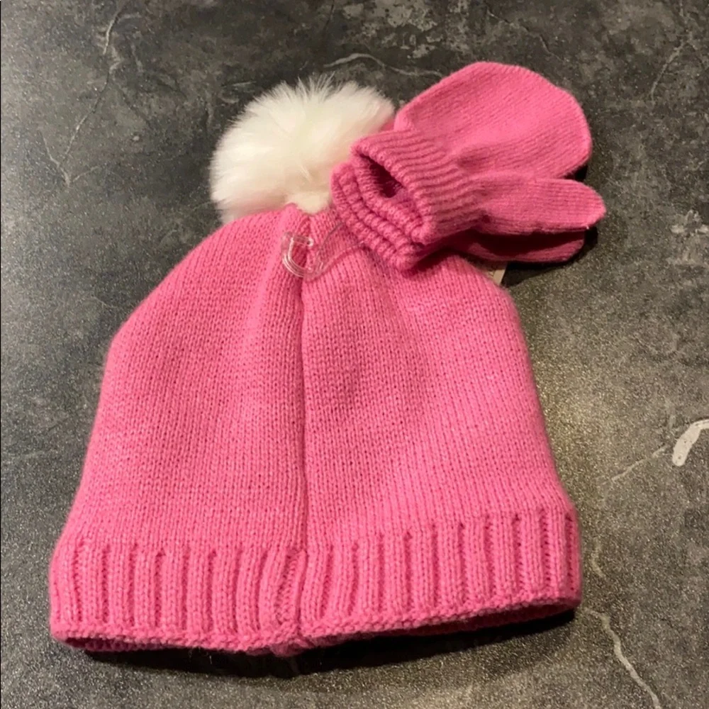 Little Me Hat & Mitten Set